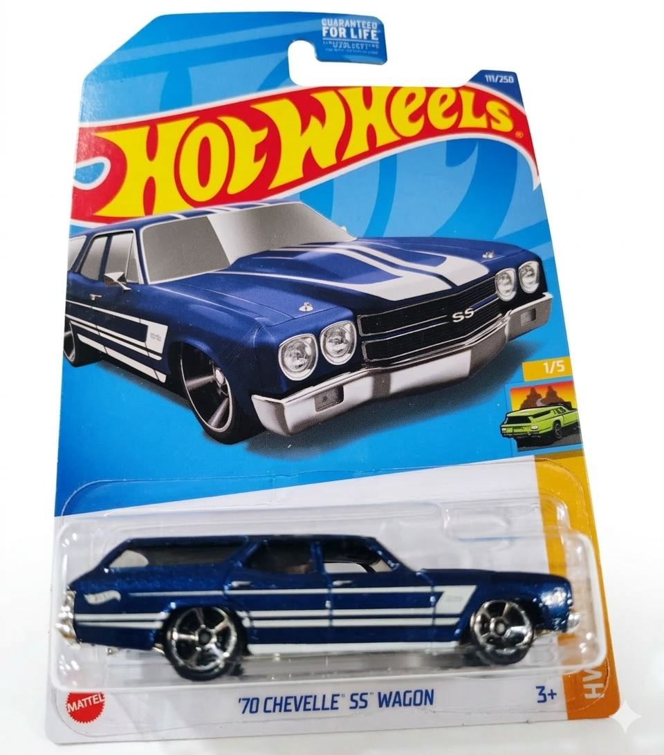Hot Wheels 2022 HW Wagons 1/5 1970 Chevelle SS Wagon #111/250