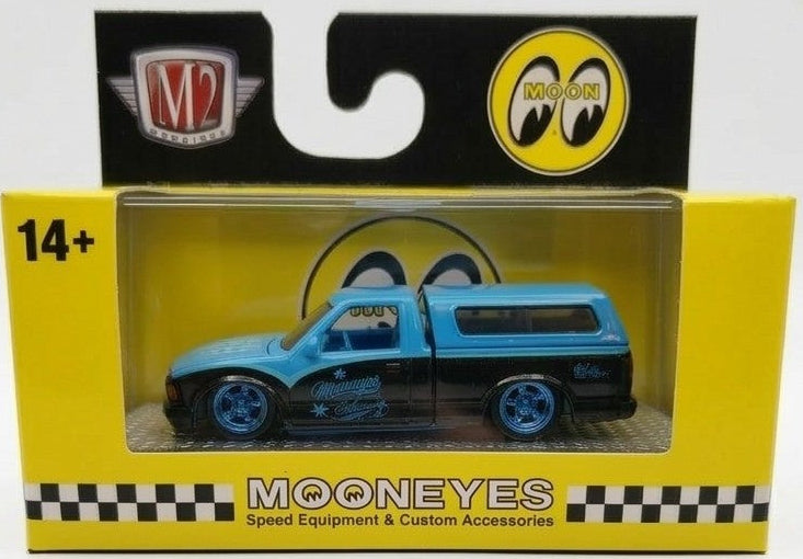 M2 Machines Mooneyes 1995 Chevrolet S10 CHASE 1:64
